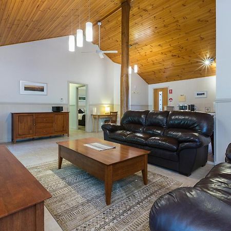 Bushy Lake Chalets マーガレットリバー エクステリア 写真
