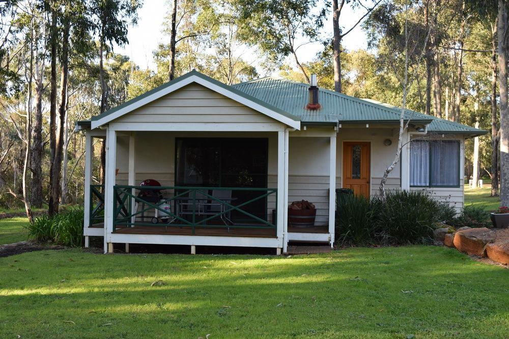 Bushy Lake Chalets マーガレットリバー エクステリア 写真